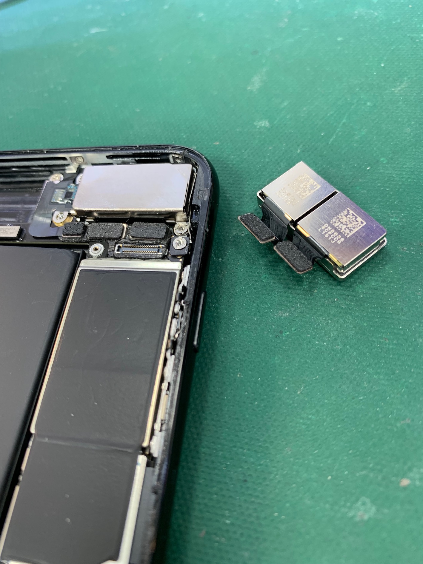 iPhone7Plus アウトカメラ修理も即日のお引き渡し！