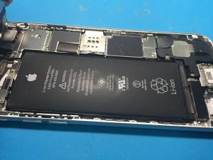 バッテリーの膨張