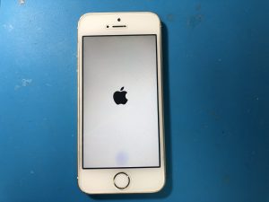 バッテリーの膨張iphone修理ジャパン秋葉原店スタッフブログ