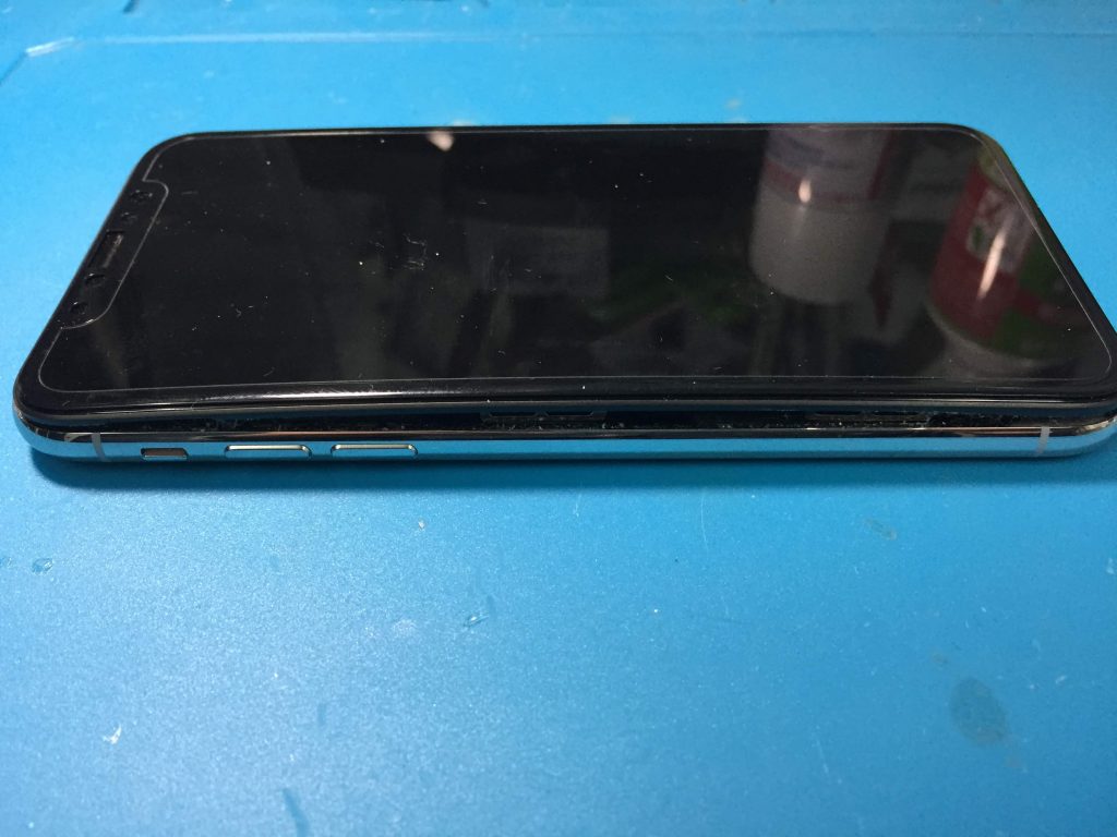 iPhoneX パネル浮き修理