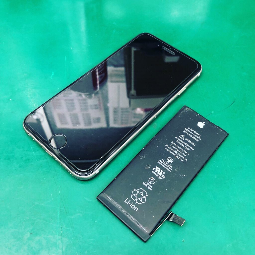 突然iPhoneの電源が入らなくなる原因とは？