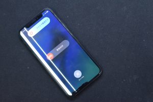 【そんな…】iPhoneXのタッチが効かない