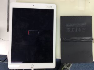 iPadPro9.7インチ　そろそろバッテリーの交換時期かも？【交換の際の目安とAppleの保証との比較】