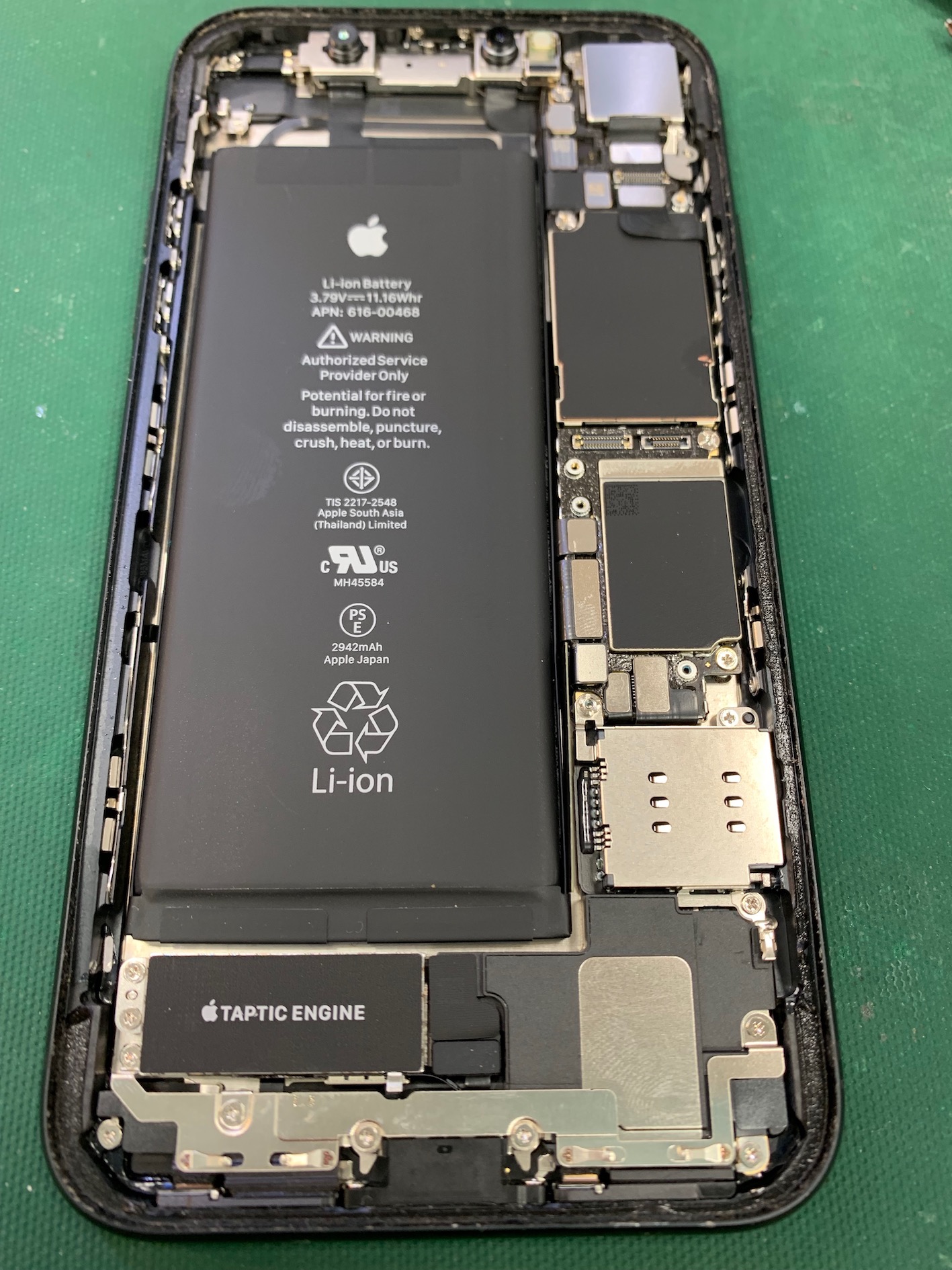 iPhone XRの修理も即日対応です！
