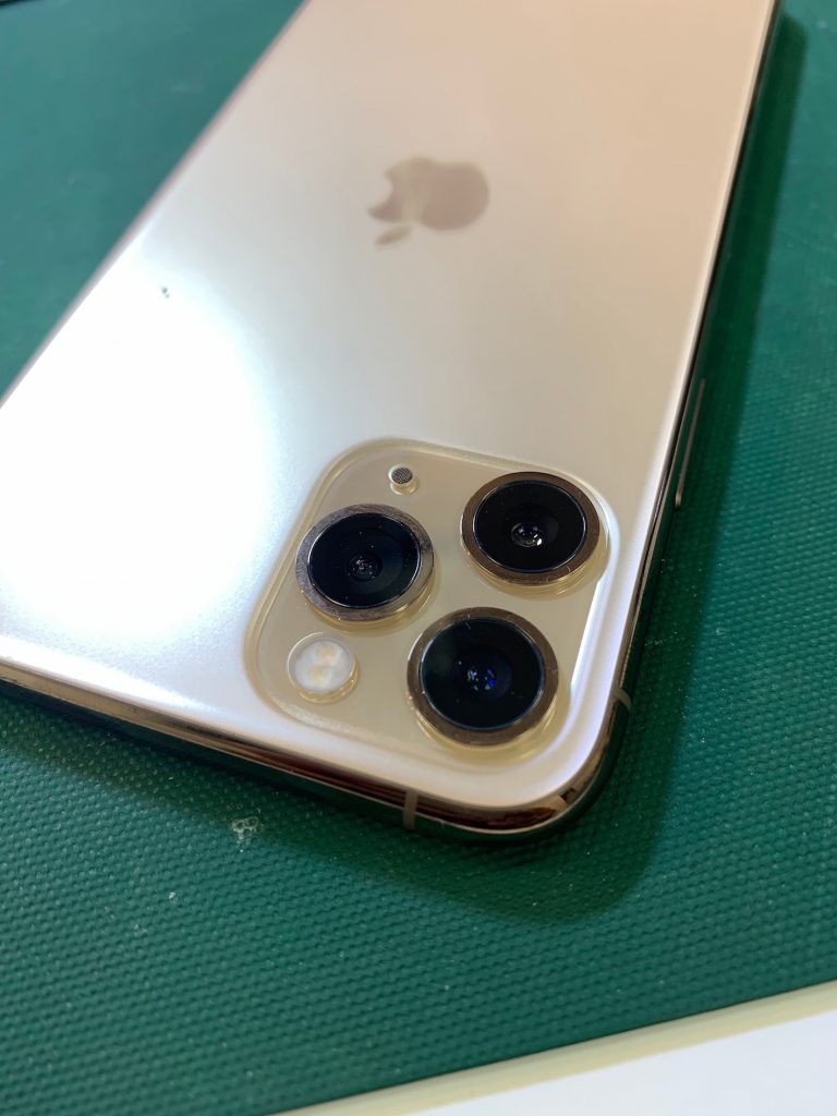 さっそく、、iPhone11当店に見参！！