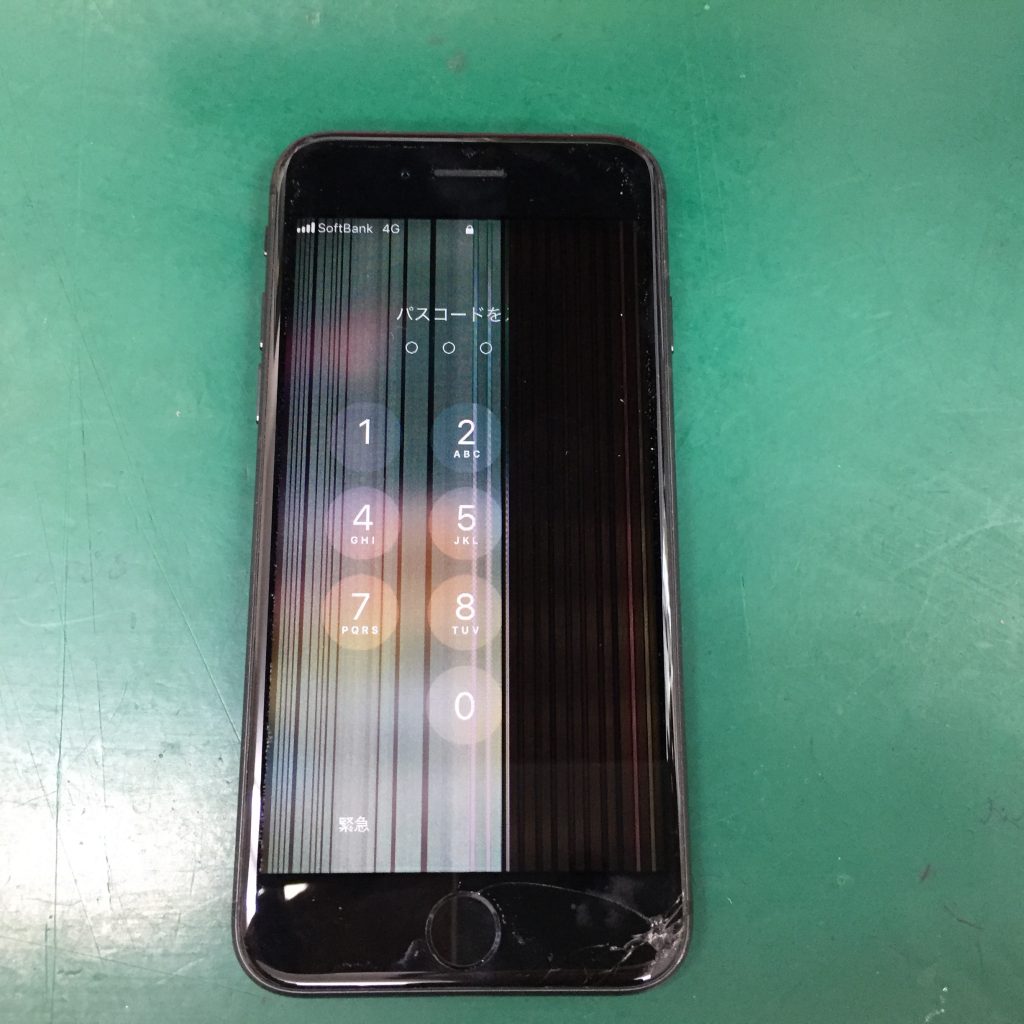 液晶画面不良も30分で修理できます！