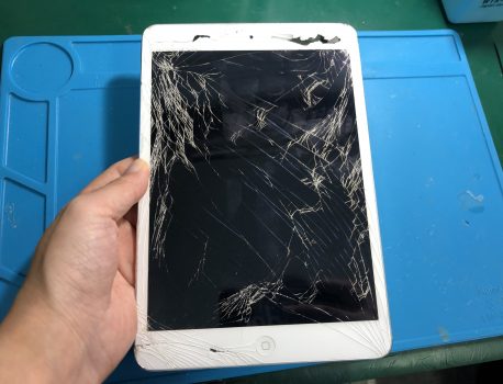 iPad mini2（A1489)ガラス割れを修理