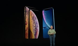 OLEDとLCDの違い♪