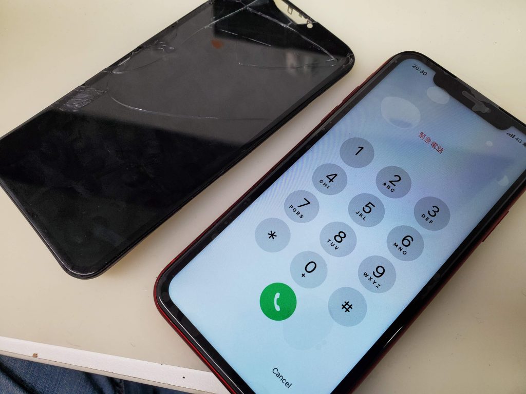 iPhone XR　タッチ操作不良を直す【画面修理の手順と詳細】