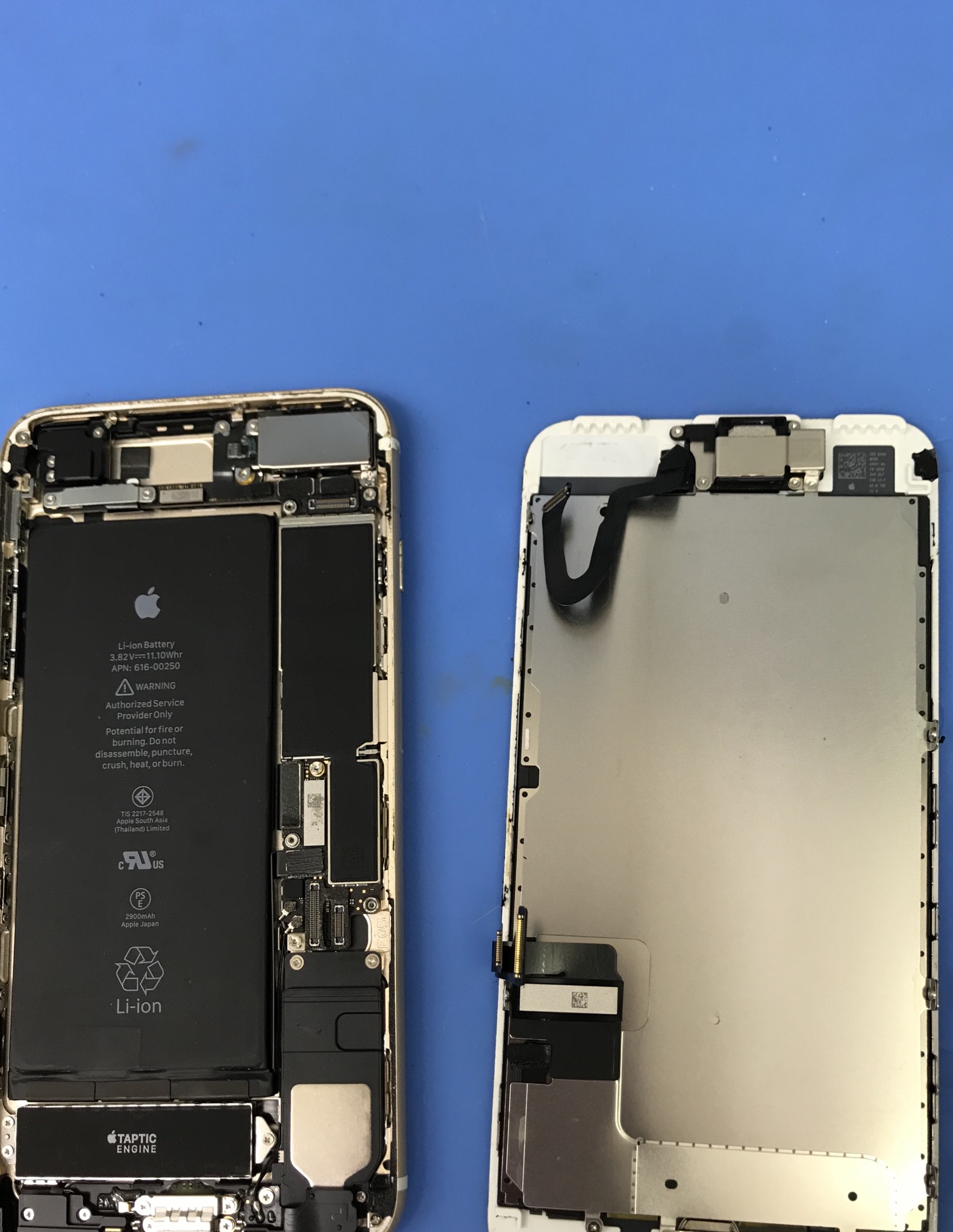 iPhone 7 Plusの画面割れ　画面修理で綺麗に直せますよ♪