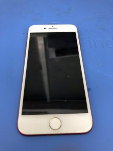 増えてます。iPhone7ガラス割れ修理