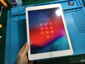 iPad6 ガラス交換修理