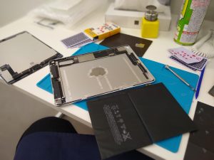 充電の％表示が不安定なiPad Air2