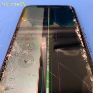 iPhoneの液晶修理とガラス修理の違いについて。