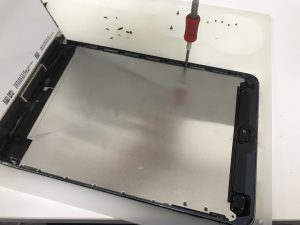 iPad mini のガラス割れ修理も即日！