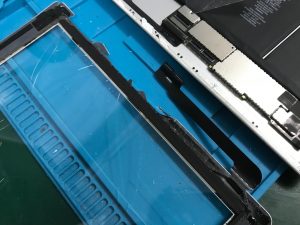 2012年発売当初からご愛用！iPad 第3世代 ガラス割れ修理