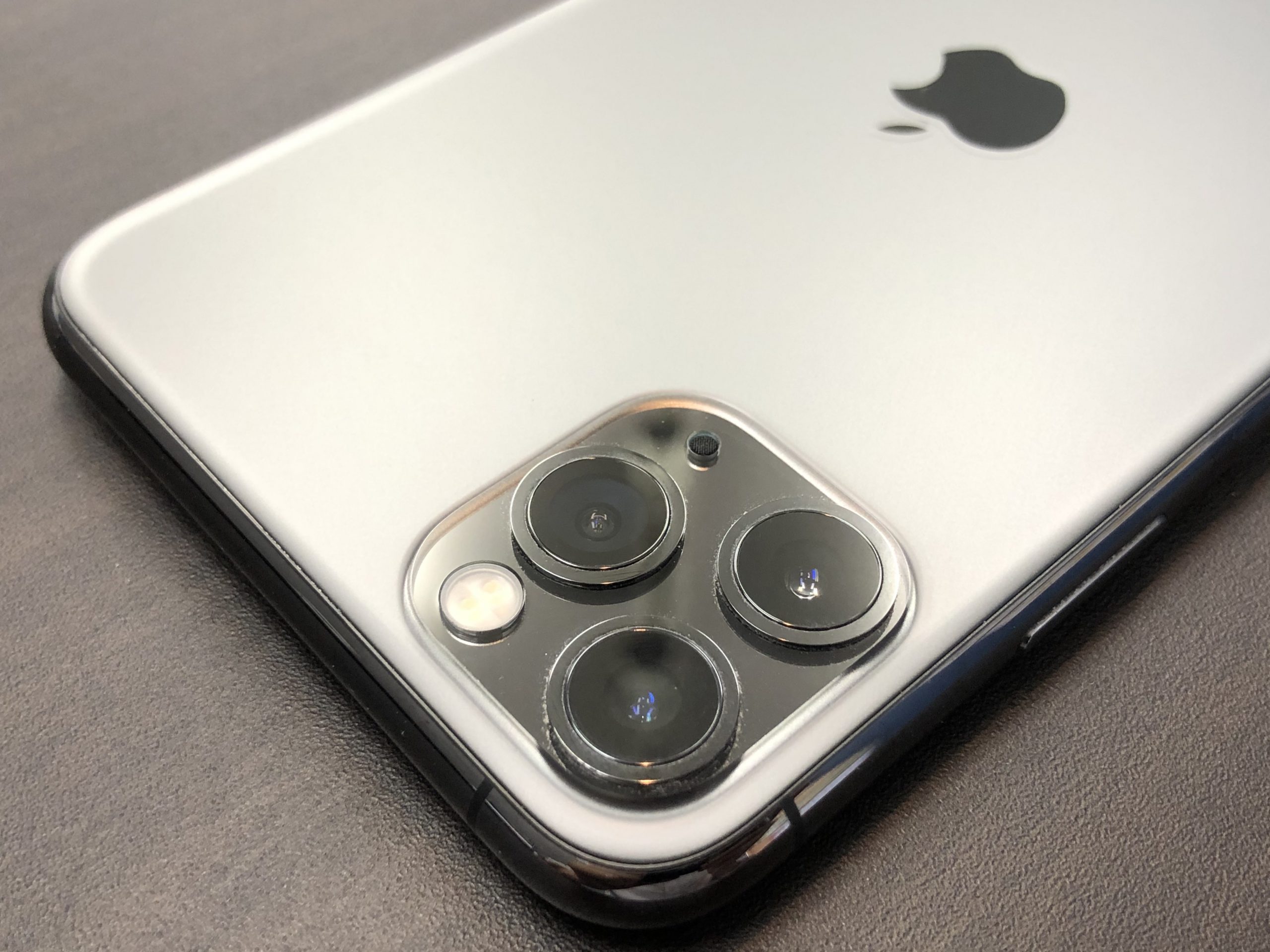 iPhone 11 Pro Maxの画面修理・液晶修理・ガラス修理なら当店へ！