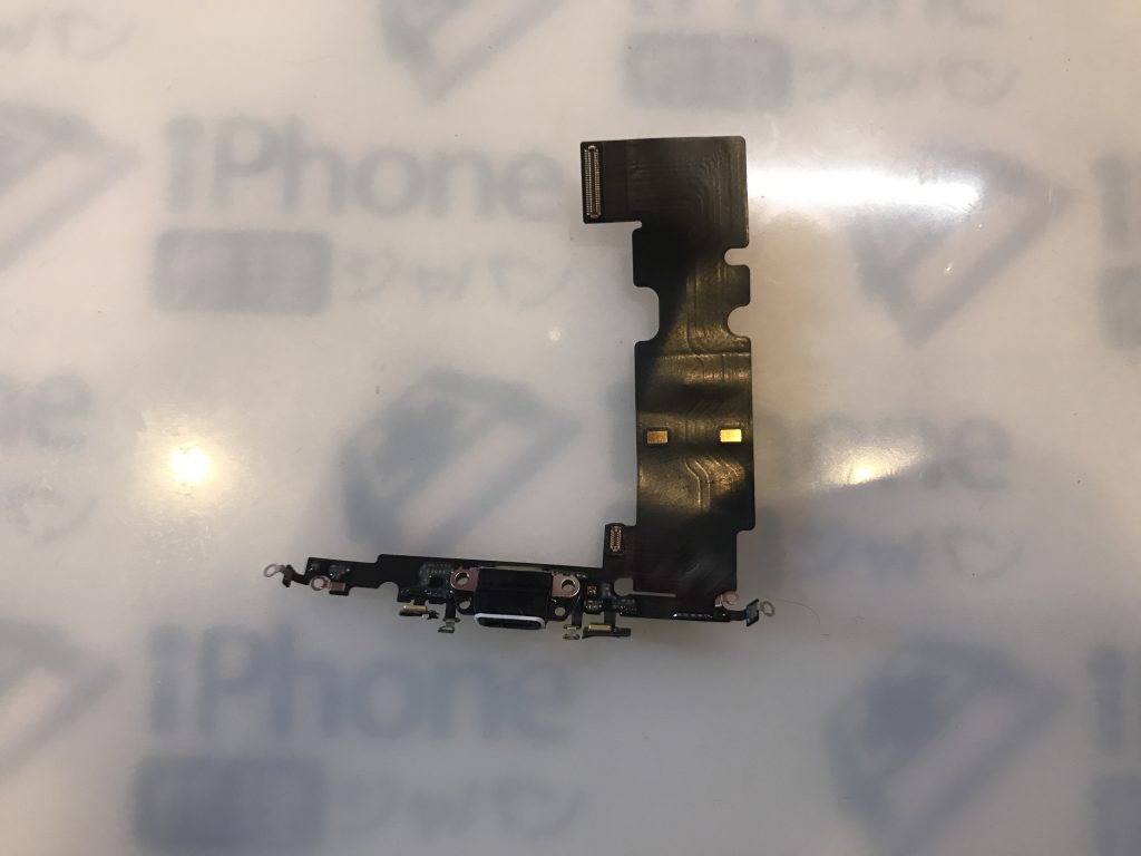 「充電がされない」トラブルに関しまして。