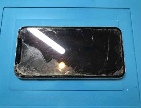 iPhoneX液晶画面修理☺✨
