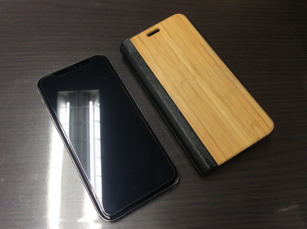 電波が悪い！？iPhoneのデザインと電波の関係性。「Dライン」