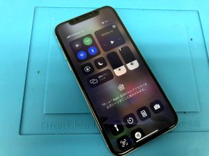 【　修理あるある　】iPhoneXが水没で充電出来ない！充電コネクターは水濡れで壊れやすい？