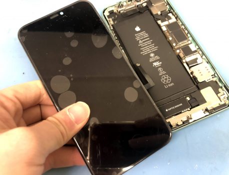 【iPhoneの事ならお任せください！】修理からシステムトラブルまで幅広く対応します！