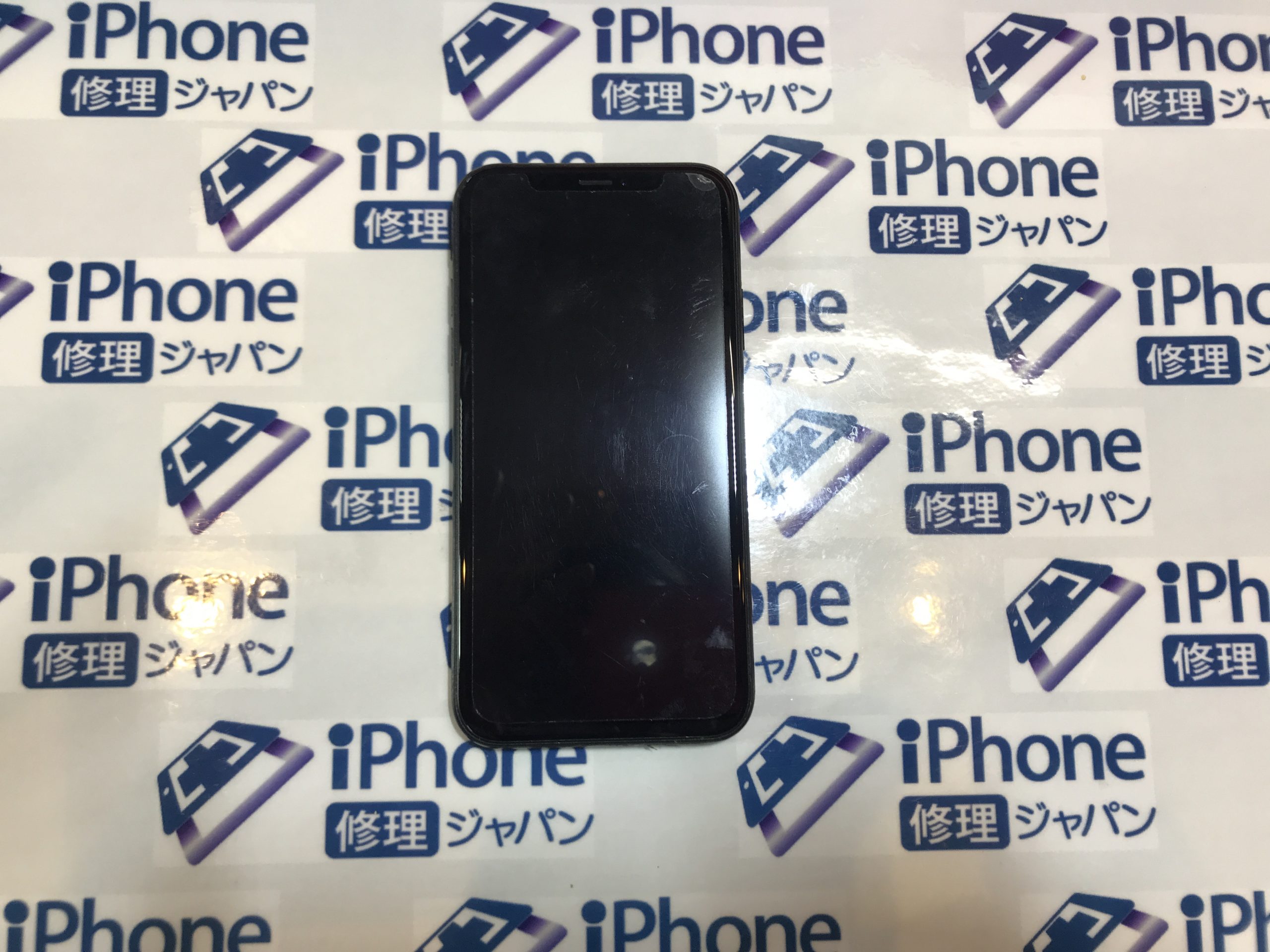 iPhoneXRのアウトカメラ修理