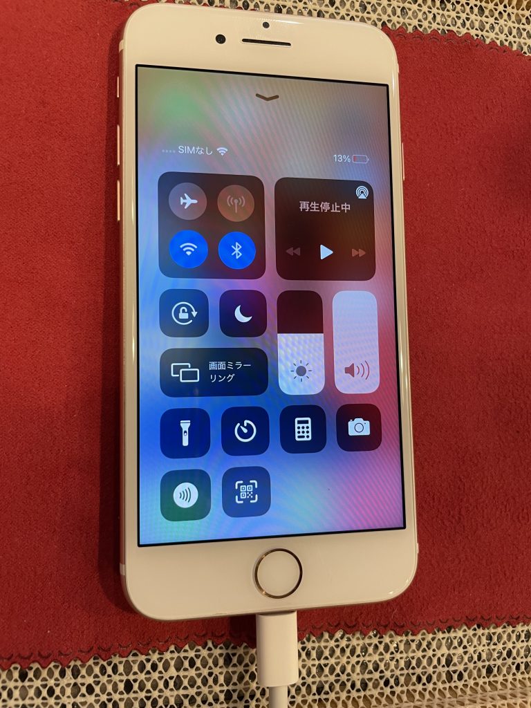 iPhoneの充電部分の修理も行っております！