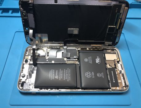 iPhoneX（バッテリー交換・バッテリー膨張）