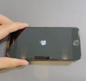 iPhoneの修理は安心して当店にお任せ下さい!!
