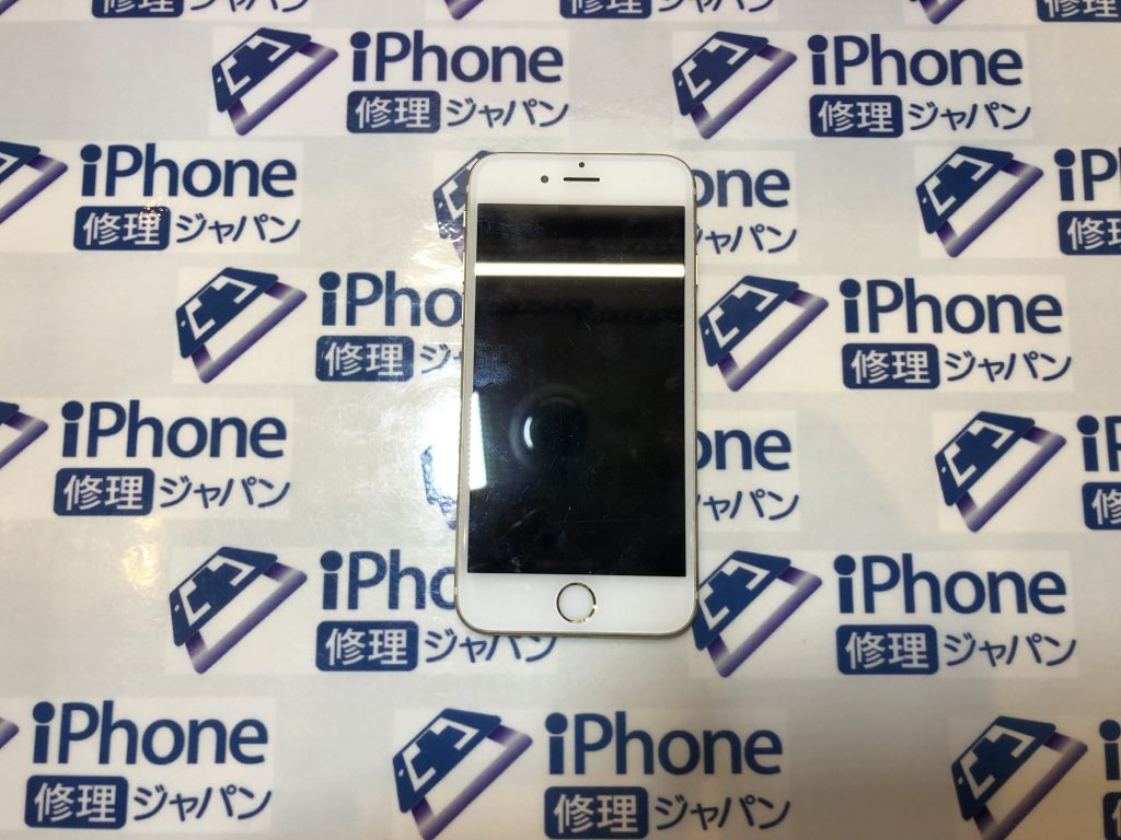 iPhone水没修理。