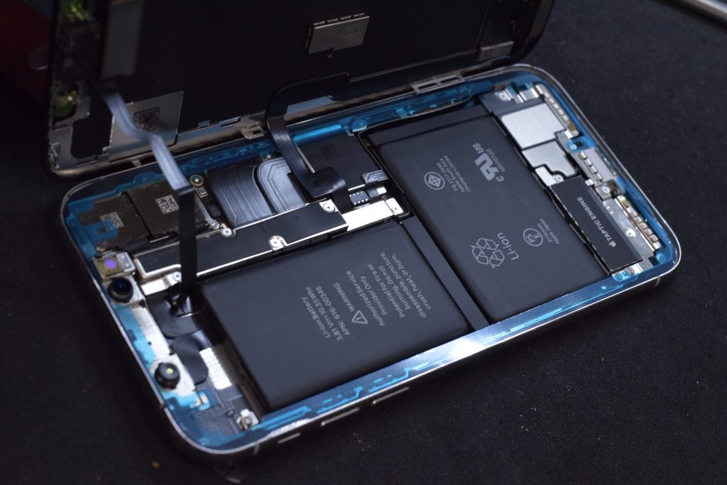 防水・防塵の噂が根強いため、iPhone 7にはタッチセンサー式のホームボタンが搭載される可能性がある