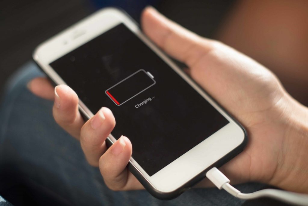 その設定、バッテリーをかなり消費しているかも知れませんよ！！！！