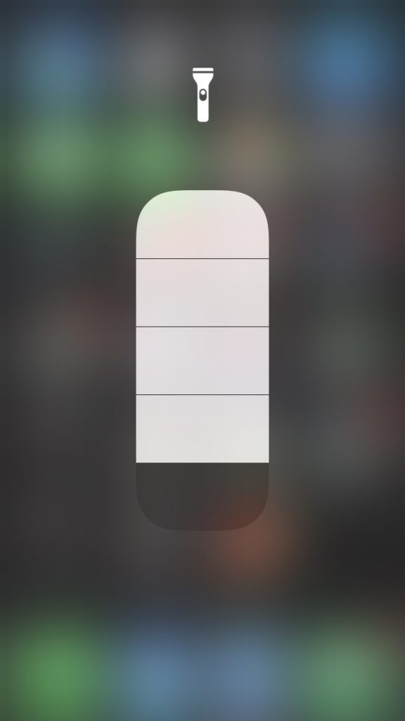 iPhone豆知識 ～懐中電灯として使えるiPhoneのライト～