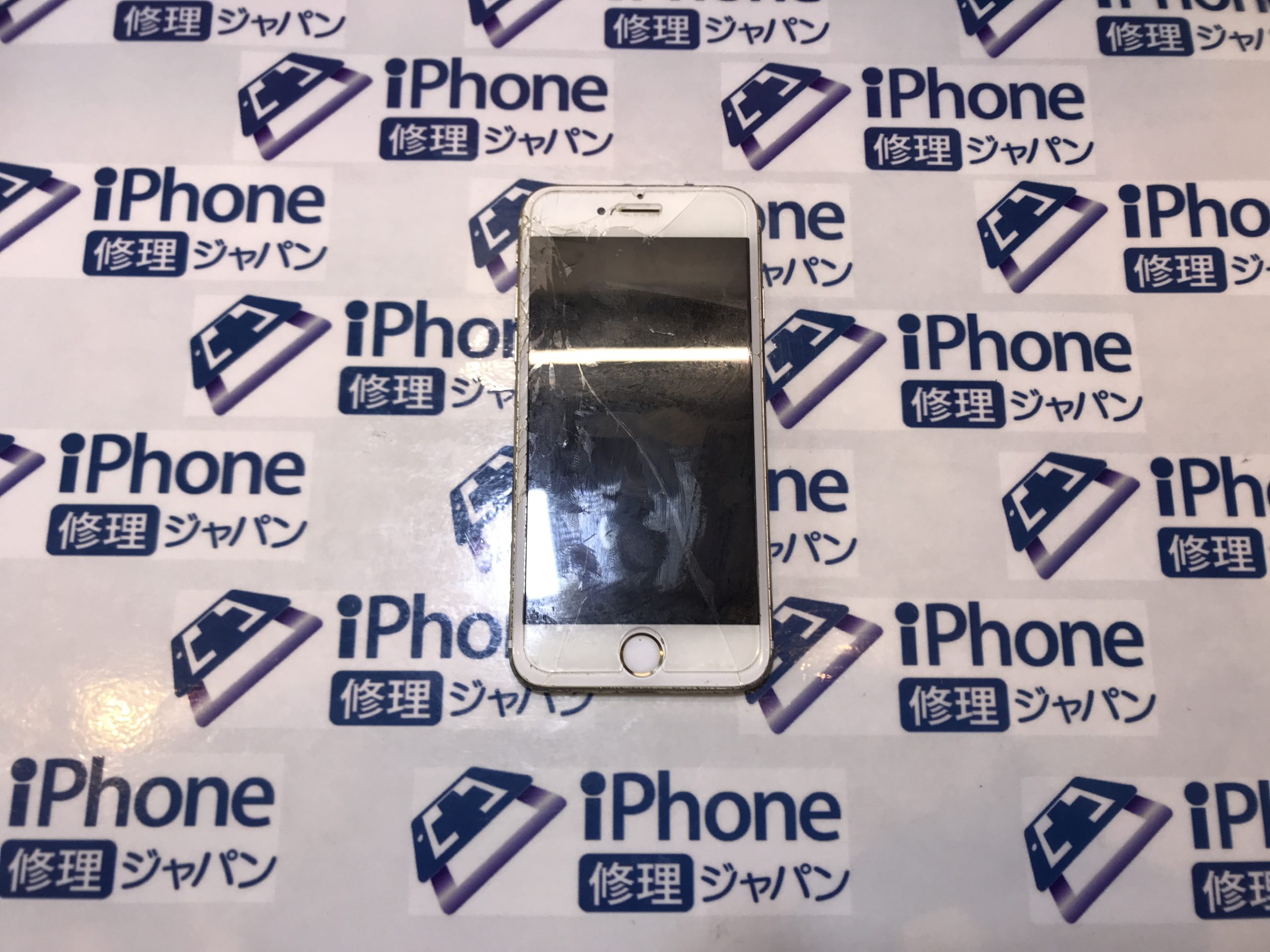 iPhone6ｓの画面修理でご来店下さったお客様ありがとうございます。