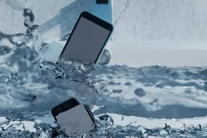お風呂場でのiPhoneの使用は危険です！