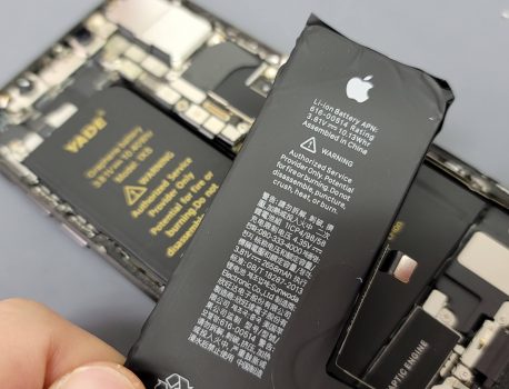iPhone バッテリー劣化の放置 は危険です…！