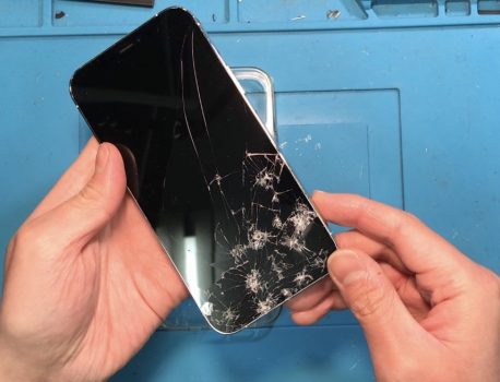 iPhoneを地面に落とした時、故障の確認におすすめの方法。