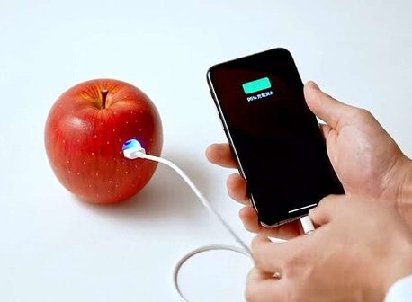 スマホの充電しすぎに注意！！