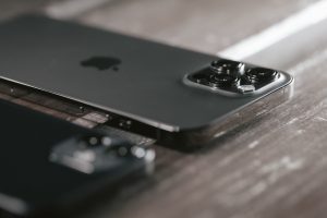 充電コネクタの劣化に注意