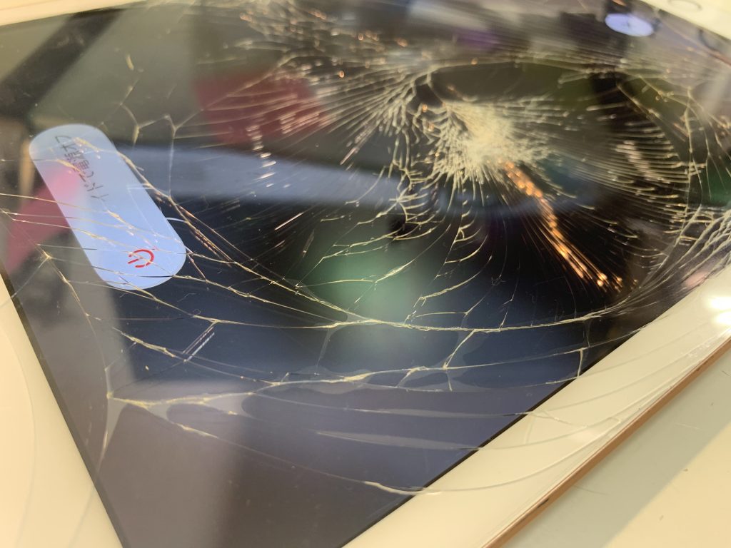 iPadの修理も即日対応中！（一部適応外）