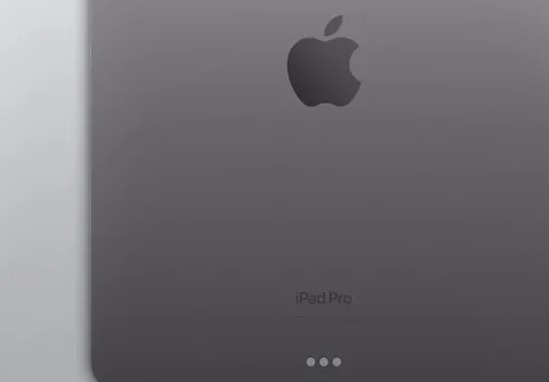 新型iPadProの背面には・・・