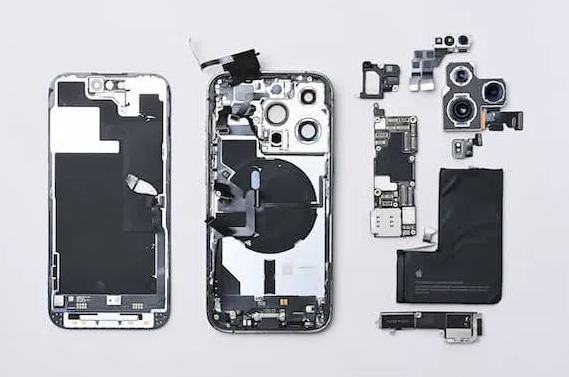 日経がiPhone14シリーズを分解