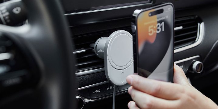 iPhoneを15Wワイヤレス充電できるMagSafeカーチャージャーの紹介！！