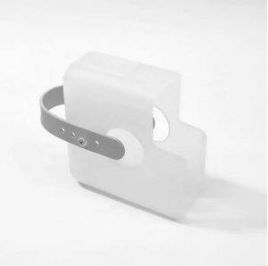 Apple純正電源用カバー発売