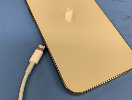 iPhoneの充電ケーブルが変わってきているって知っていますか？？