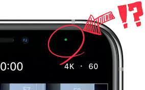 iPhone のステータスバーに表示されるオレンジと緑の点 の意味