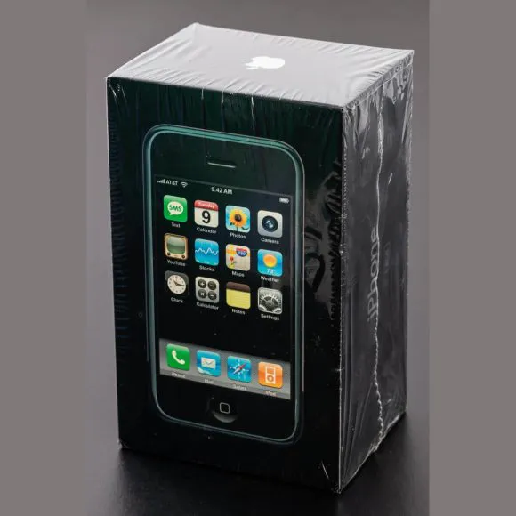 オークションで初代iPhoneが850万円で落札