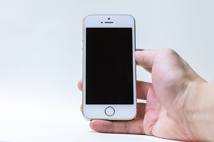 iPhoneのFACE IDと指紋認証の精度比較