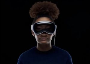 Apple Vision Pro発表で株価下落